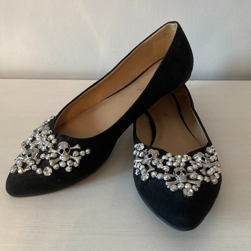 Material Girl Black Flats with Silver Skulls